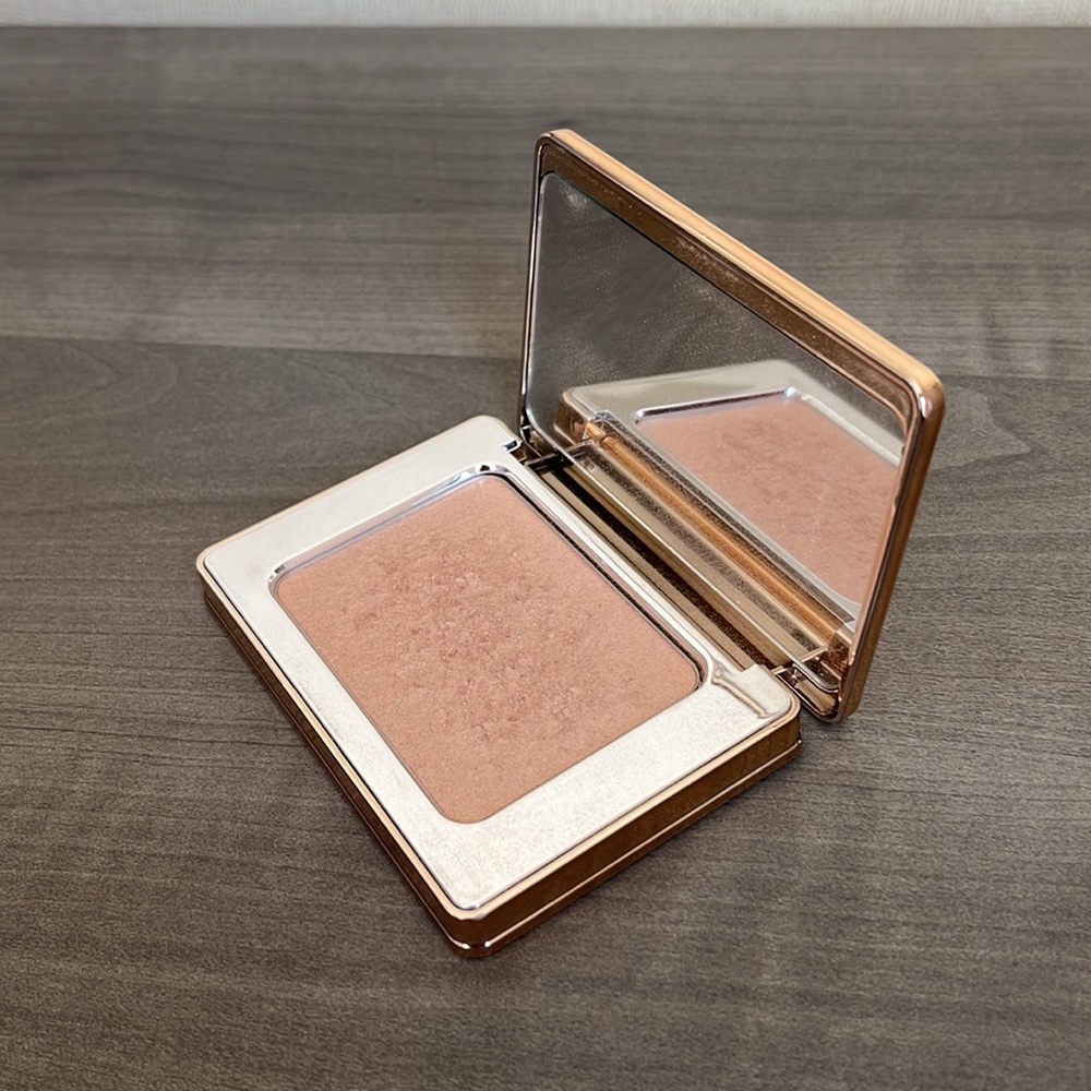 NATASHA DENONA GLOW ALL OVER GLOW HIGHLIGHTER